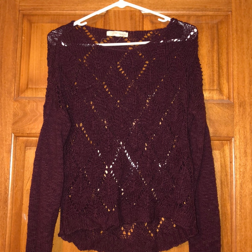 Maroon sweater